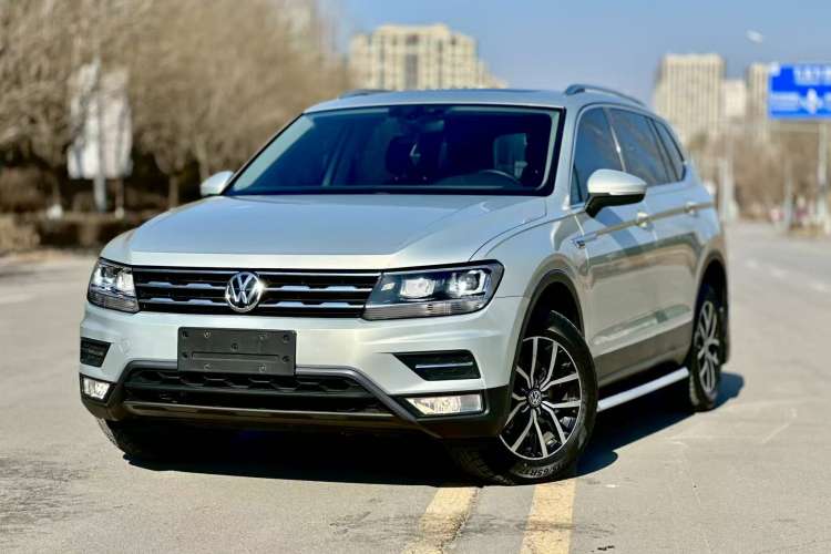 Used Volkswagen Tiguan L 2018 330TSI Automatic Two-Wheel Drive Luxury Edition