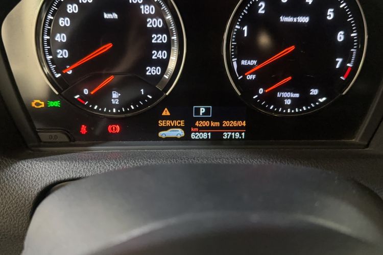 Used BMW 1 Series 2018 118i Sport Design Package Odometer Close Up