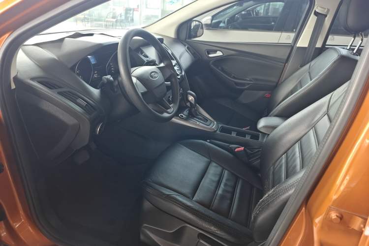 Used Ford Focus 2015 Hatchback 1.6L Automatic Comfort Model