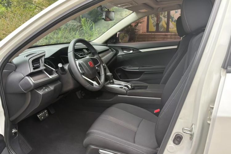 Used Honda Civic 2016 220TURBO CVT Luxury Edition