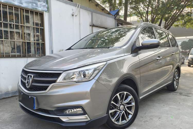 Used Baojun 730 2019 1.5T CVT Fashion Model 7 Seats China V Emission Standard