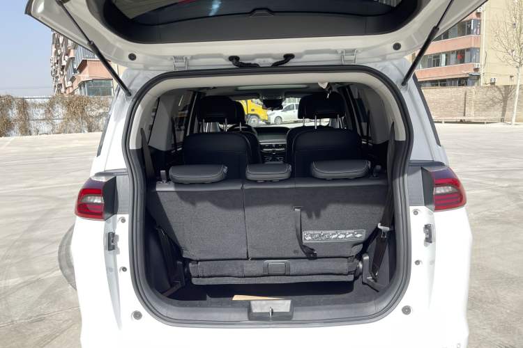 Used GAC Trumpchi M6 2023 PRO 270T DCT Luxury Edition