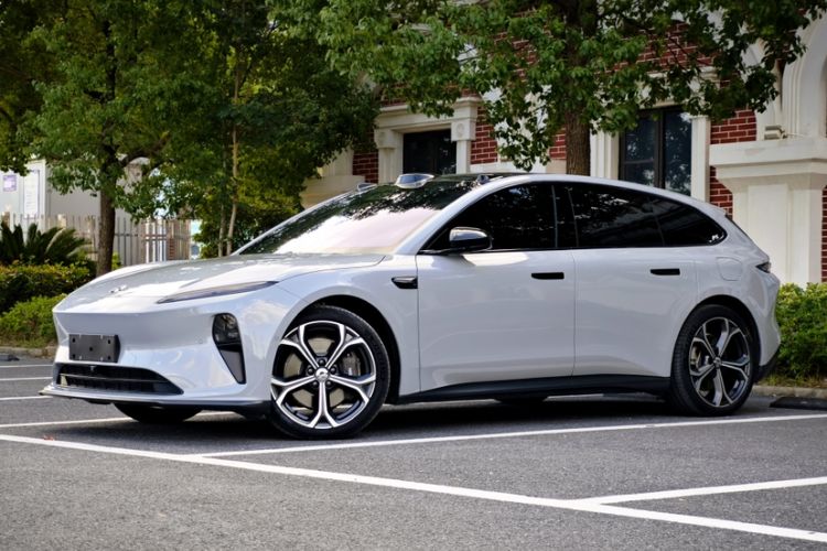 Used Nio ET5T 2025 75 kWh Touring