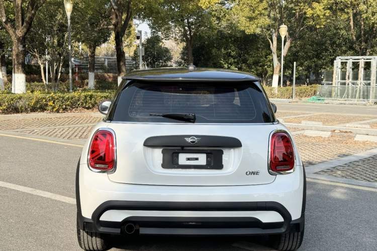 Used MINI MINI 2023 1.5T ONE