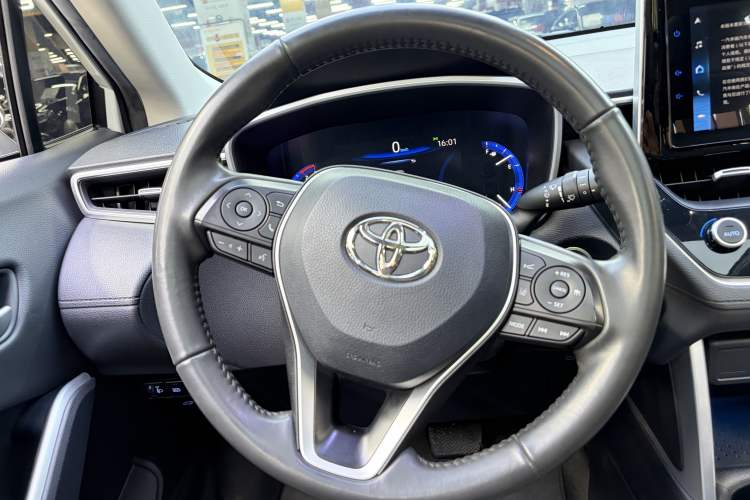 Used Toyota Corolla Cross 2022 2.0L Flagship Edition Interior 4