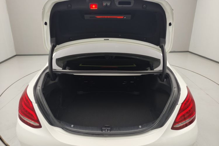 Used Mercedes-Benz C-Class 2015 Restyled C 180 L Sport Edition
