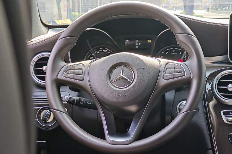 Used Mercedes-Benz GLC 2018 Facelifted GLC 260 4MATIC Dynamic Edition
