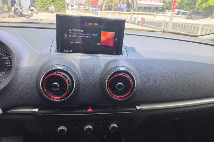 Used Audi A3 2018 30th Anniversary Edition Sportback 35 TFSI Ambition Model
