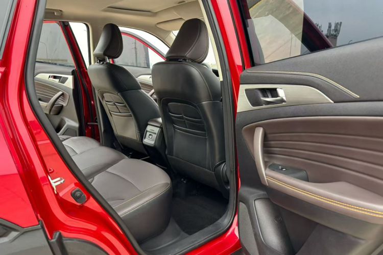 Used CHANGAN CS35PLUS 2018 1.6L Manual Changlian Edition China V Standard