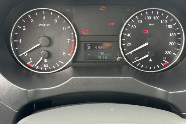 Used JAC Refine M3 2019 IKEA Edition 1.8L Luxury Smart Model