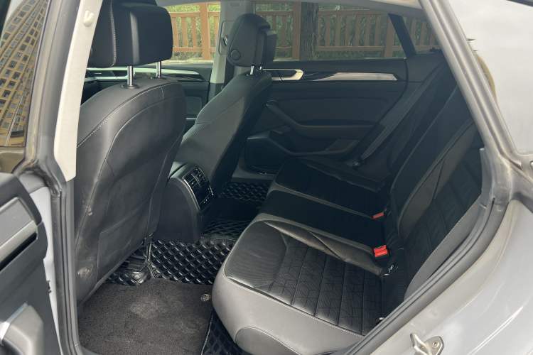 Used Volkswagen FAW-Volkswagen CC 2021 380TSI Striking Edition
