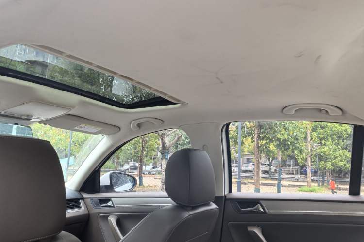 Used Volkswagen Bora 2014 1.6L Automatic Comfort Model
