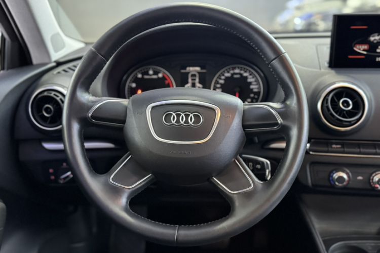 Used Audi A3 2014 Sportback 35 TFSI Automatic Ambition Edition Interior 11