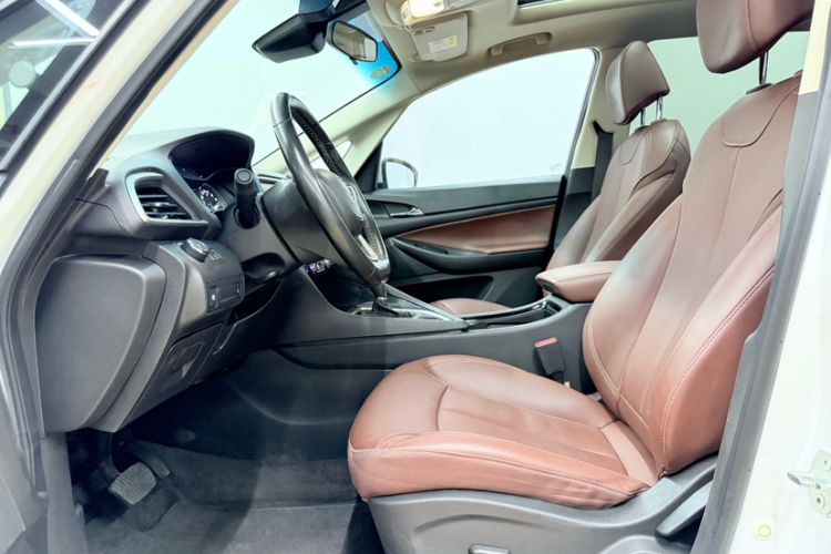 Used Buick GL6 2019 18T 6-Seater Connected Luxury Version China VI Standard