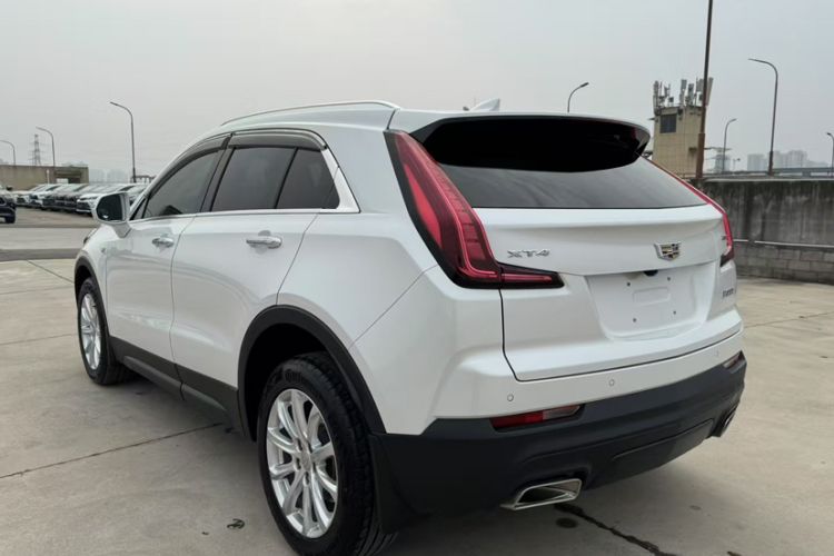Used Cadillac XT4 2022 28T Two-Wheel Drive Fashion Edition

