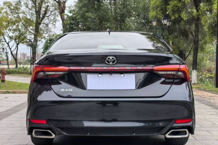 Used Toyota Avalon 2023 2.0L Premium Edition