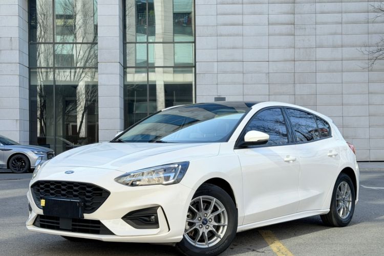 Used Ford Focus 2021 Hatchback EcoBoost 180 Automatic Titanium Edition