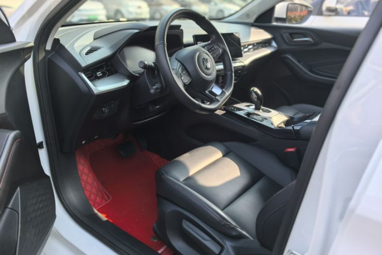 Used MG 5 2021 300TGI DCT Elegant Luxury Edition