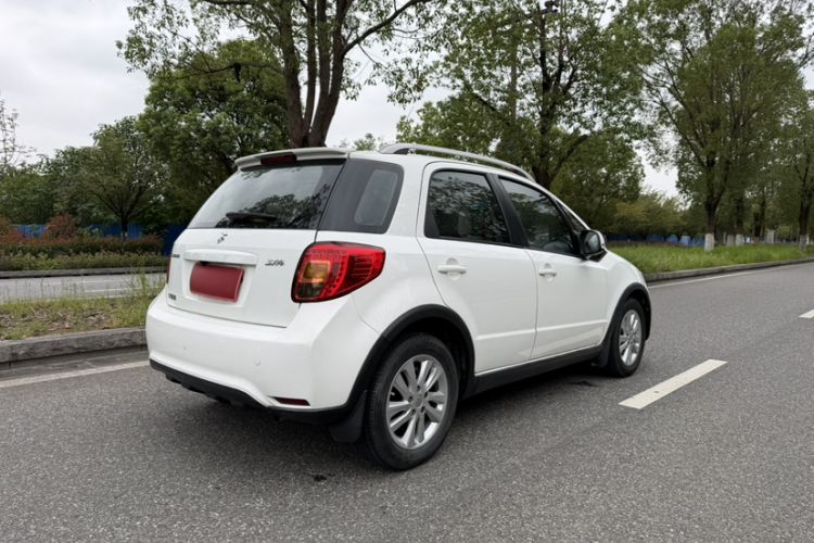 Used Suzuki SX4 2013 1.6L Automatic CoolRide Model
