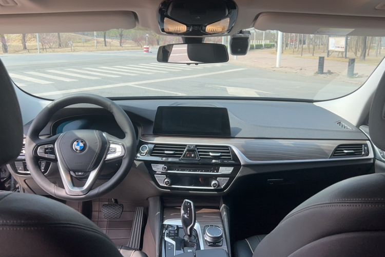 Used BMW 6 Series GT 2020 630i Luxury Design Package Interior 6