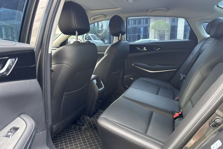 Used CHANGAN Ruicheng CC 2022 Blue Whale Edition 1.5T DCT Elite Model Interior 3