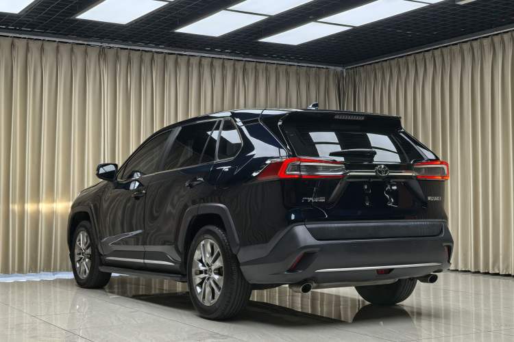 Used Toyota Wildlander 2021 2.0L CVT Two-Wheel Drive Luxury Edition
