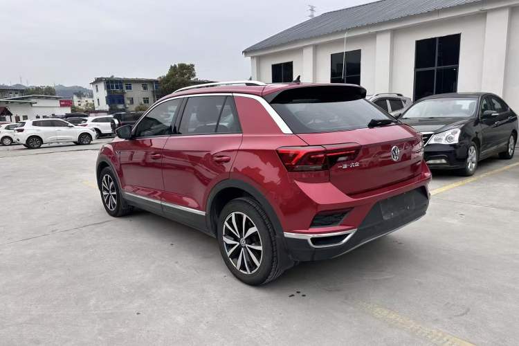 Used Volkswagen T-ROC 2018 280TSI DSG Two-Wheel-Drive Comfort Version China V Standard Exterior 5