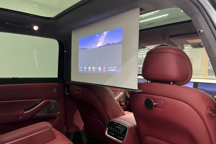 Used Hima AITO M8 2025 Extended-Range Ultra Version 53.4 kWh 6-Seater Edition