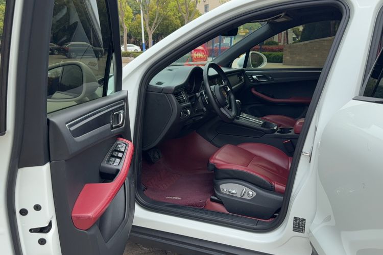 Used Porsche Macan 2023 Macan 2.0T