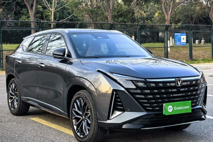 Used Changan UNI-Z New Energy 2025 Model, Smart New Blue Whale 125km Battleship+ Version
