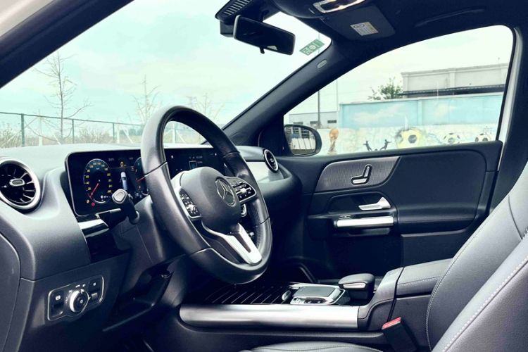 Used Mercedes-Benz B-Class 2020 B 200 Sport Edition Interior 2