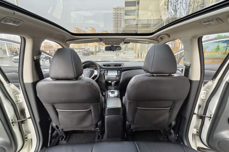 Used Nissan Qashqai 2017 2.0L CVT Luxury Edition China V Standard Interior 7