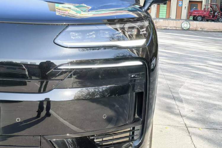 Used Denza N9 2025 Prestige Version