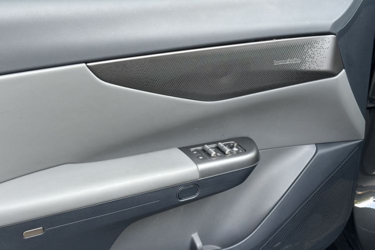 Used Lynk & Co 07 2024 EM-P 126 Long-Range Halo