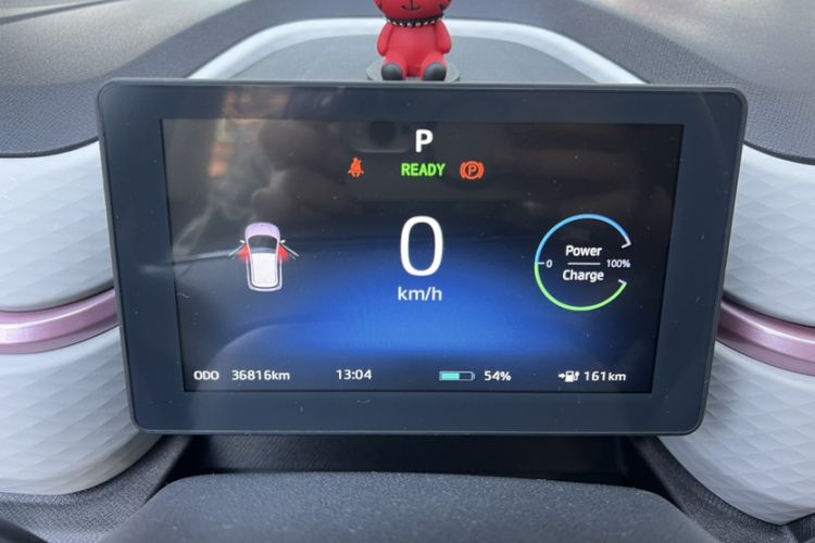 Used SOL E10X 2021 302 km Range Luxury Version 31.4 kWh