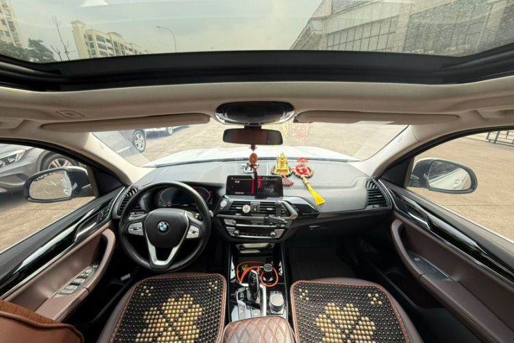 Used BMW X3 2020 xDrive25i Luxury Package Interior 3