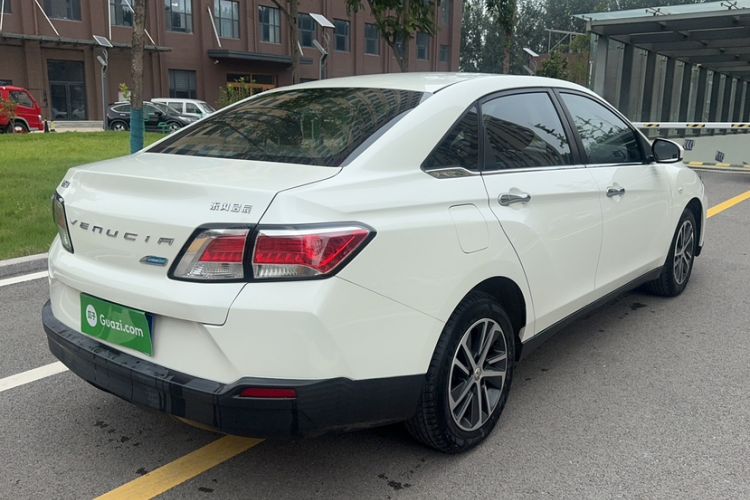 Used Venucia D60 2020 1.6L XE CVT Enjoyment Edition