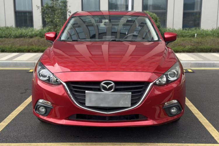 Used Mazda 3 Axela 2016 Sedan 2.0L Automatic Sport Model Exterior 4