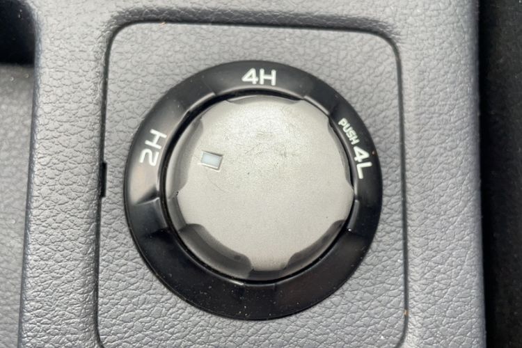 Used Isuzu JLM 2016 2.8T Four-Wheel Drive Ultra-Luxury Version JE493ZLQ4CA
