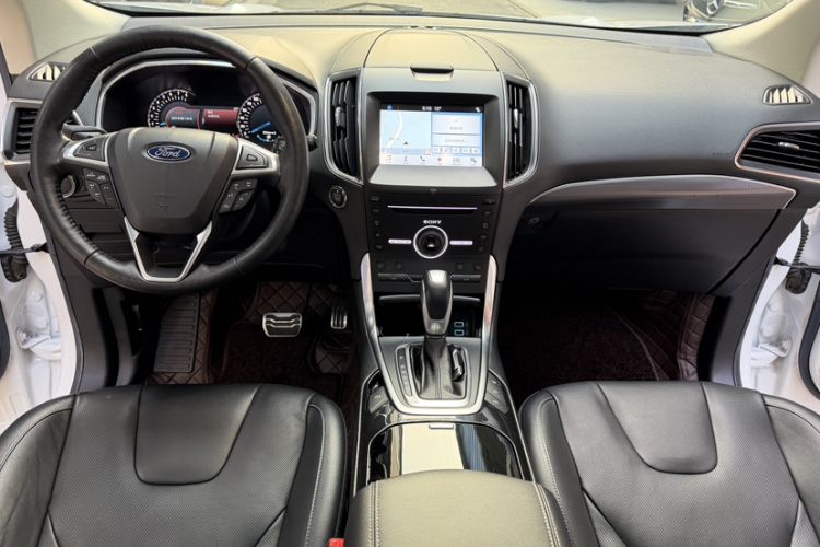 Used Ford Edge 2016 EcoBoost 245 Four-Wheel Drive Titanium 7-Seater
