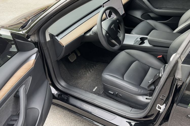 Used Tesla Model 3 2021 Performance High-Performance All-Wheel-Drive Version
