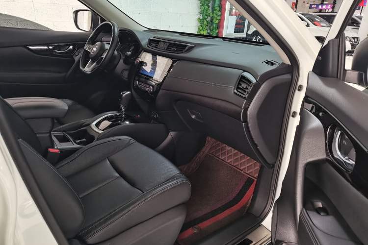 Used Nissan X-Trail 2020 2.0L XL ITS 3-Row CVT 2WD SmartConnect 7-Seater Comfort Edition
