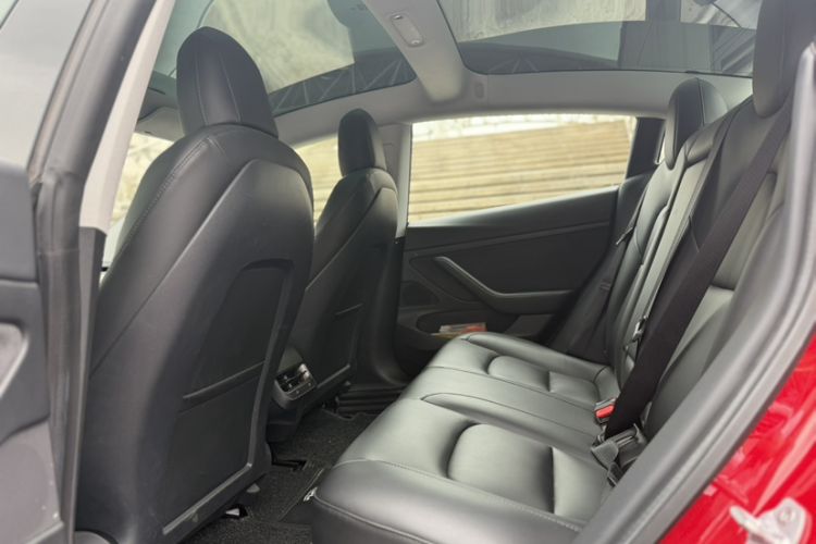 Used Tesla Model 3 2019 Standard Range Rear-Drive Upgraded Version Interior 2