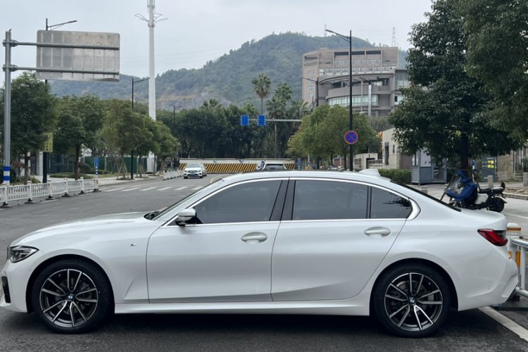 Used BMW 3 Series 2022 Updated 325Li M Sport Package
