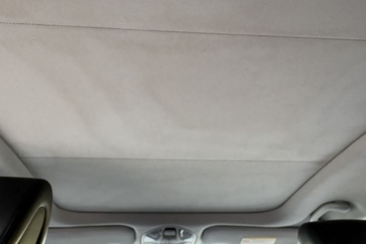 Used Hyundai Santa Fe 2015 2.0T Automatic Two-Wheel Drive Smart Version 5 Seats