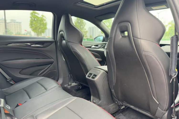 Used Buick Regal 2020 GS 28T Elite Model
