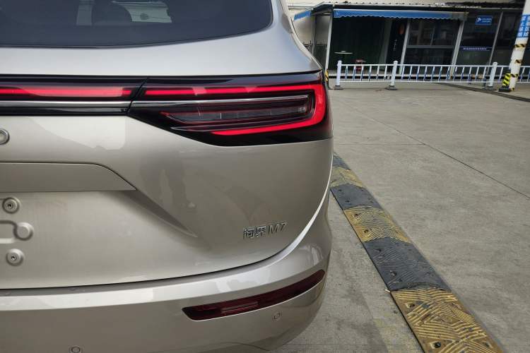 Used Hima AITO M7 2022 1.5T Four-Wheel Drive Luxury Edition