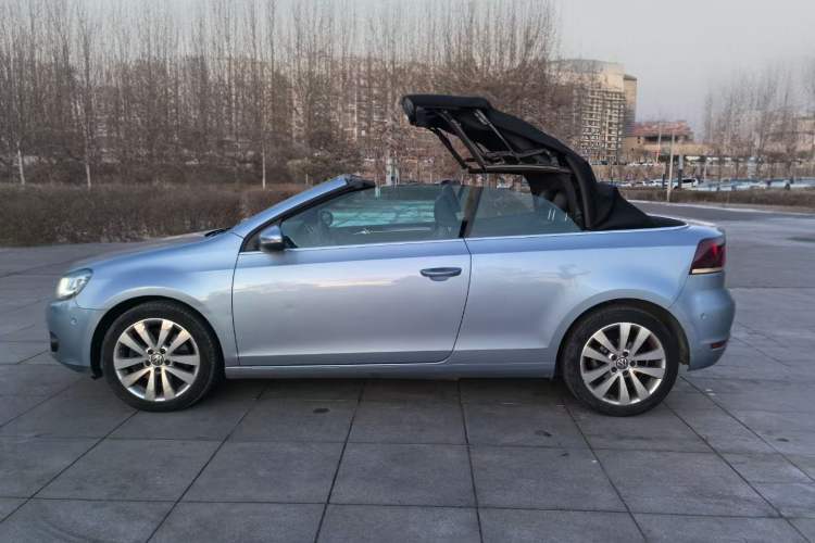 Used Volkswagen Golf 2012 1.4TSI Luxury Convertible Edition