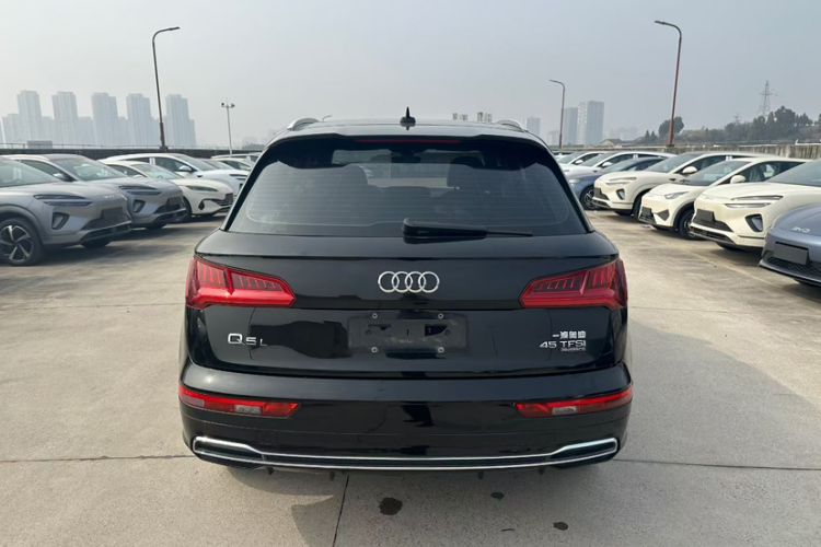 Used Audi Q5L 2020 45 TFSI Prestige Fashion Model
