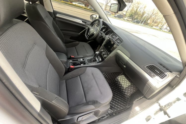 Used Volkswagen Golf 2020 Zhiai Edition 280TSI DSG Comfort Model Interior 12